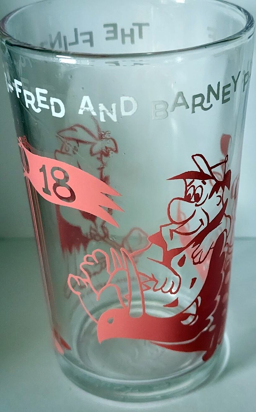 1962 Welch’s The Flintstones Juice Glass Fred & Barney Golfing Clear W/ Pink VTG